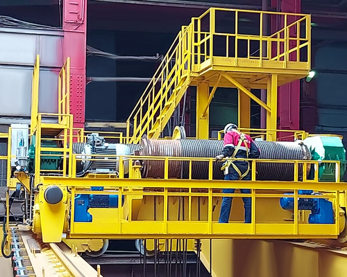 Установка мостовых двухбалочных кранов г/п 80/20 тонн